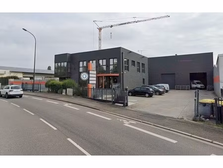 location local commercial 3 pièces