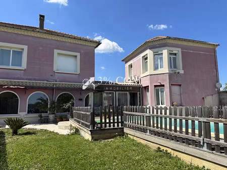 vente maison 10 pièces 286 m² à saint-hilaire-de-brethmas (30560)  400 000 €