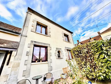 noailles maison sejour cuisine chambres salles d'eau cave jardin