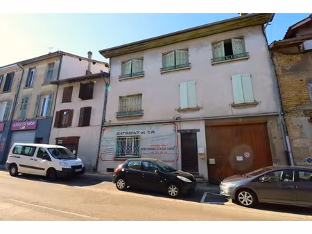 vente appartement 4 pièces 172.39 m² à la côte-saint-andré (38260)  99 000 €