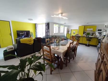 ensemble immobilier en plein coeur de doudeville