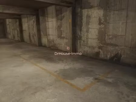 place de parking a proximite de la gare montparnasse