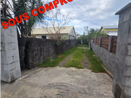 vente terrain 316 m² à saint andre (97440)  80 000 €