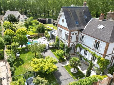 maison de 208 m² à nemours