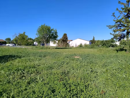 vente terrain 757 m² à croix-chapeau (17220)  121 120 €