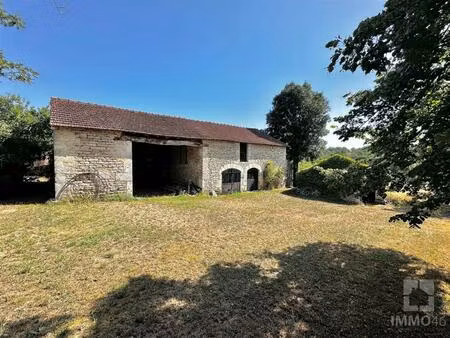 ensemble de 2 granges à restaurer