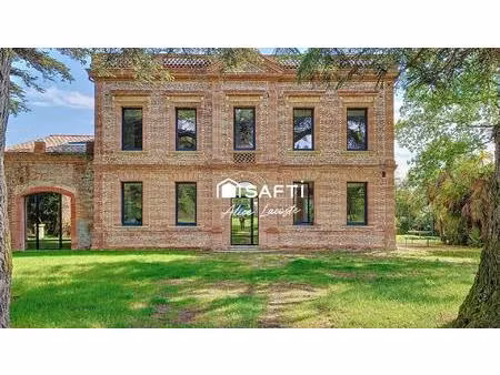 maison de maître rénovée avec parc arboré à beaumont-sur-lèze