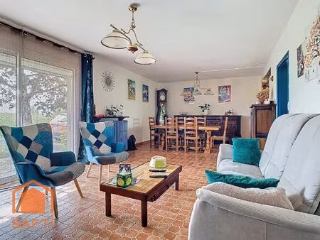 belle maison indépendante et spacieuse