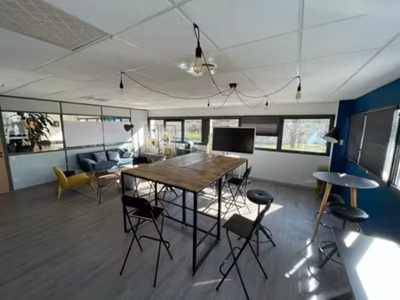 location locaux professionnels 0 pièces 1200 m² à ecuisses (71210)  14 000 €