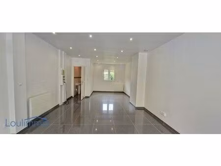 local commercial en façade 35m2 rdc