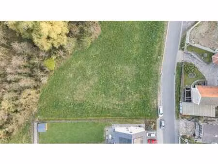 terrain de 549 m² libre de constructeur à ivoz-ramet