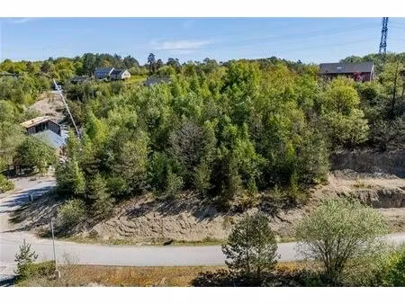 terrain avec belle vue proche du golf