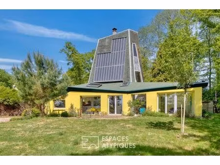 maison d'architecte en bordure du golf du champ de bataille