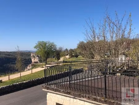 immeuble avec potentiel touristique