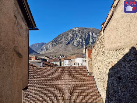 vente immeuble 70 m² tarascon-sur-ariège (09400)