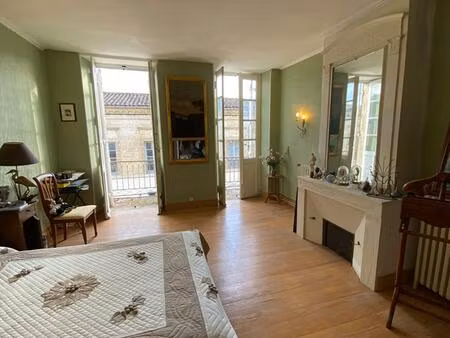 maison de village à sauveterre de guyenne  proche de langon 122 m2 avec local commercial