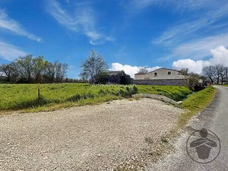 vente terrain 913 m2 à saint-médard-de-guizières