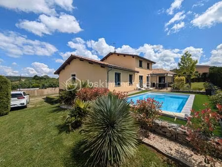 maison d'architecte de 226 m² à pavie