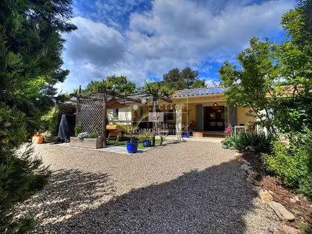 maison de prestige de 261 m2 en vente aups  france