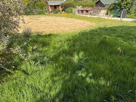 terrain constructible non viabilise 448m²