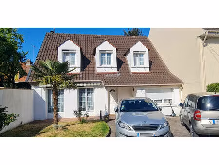 pavillon mitry mory 6 pièces - 4 chambres -130 m²