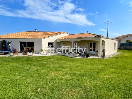 maison 5 pièces - 152 m²