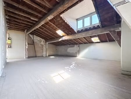 carmes  plateau de 78 m².