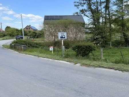 beau terrain à lessive (commune de rochefort)