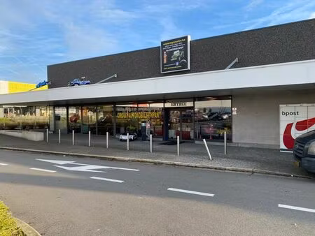 opportunite surface commerciale site mains&sabots estaimpuis