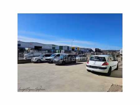 vente locaux professionnels 4 pièces 537 m² à gigean (34770)  145 600 €