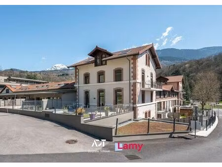 vente appartement 5 pièces 109 m² saint-martin-d’uriage (38410)