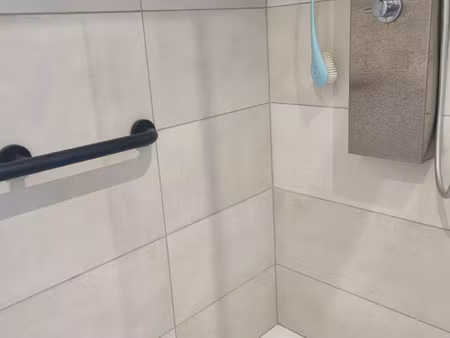 vente maison 10 pièces 200 m² forcalquier (04300)