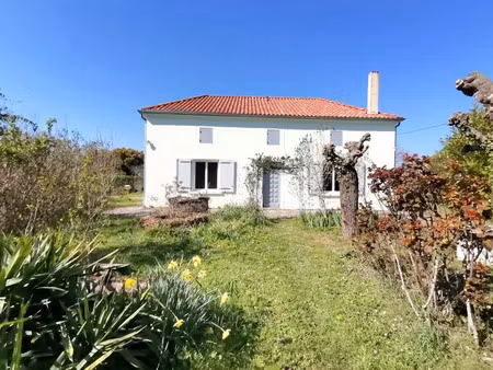 vente maison 8 pièces 168 m² à sainte-livrade-sur-lot (47110)  234 900 €