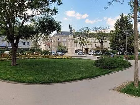 dijon - local commercial 1 pièce à vendre - 33m2 - 56 000 € - réf: 85917542 - bourse immob