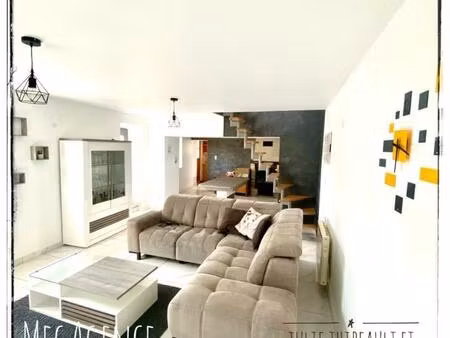 maison habitable de suite- 5 mn de sable sur sarthe