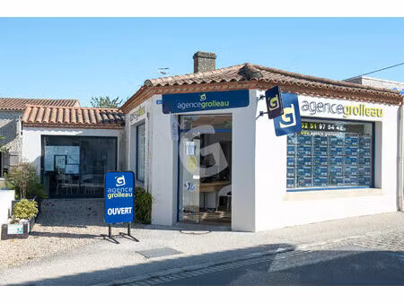 location commerce 3 pièces 61 m² à angles (85750)