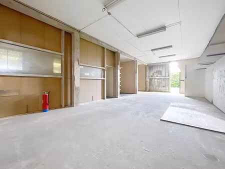 entrepôt / local industriel saint evarzec 115 m2