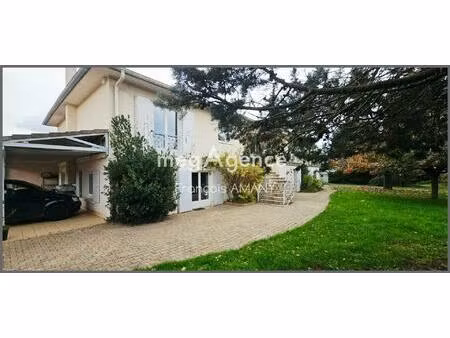 maison à rénover gros potentiel 4 chambres 1 bureau