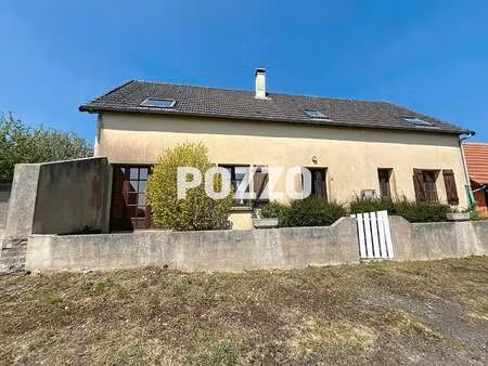 vente maison à saint-georges-d'elle (50680) : à vendre / 135m² saint-georges-d'elle