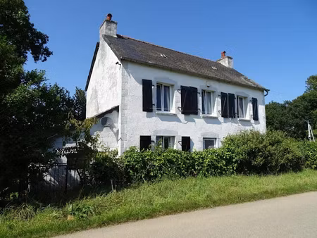vente maison 5 pièces 83 m² à callac de bretagne (22160)  84 000 €