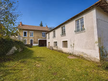 vente maison 9 pièces à saint-sulpice-laurière (87370)  117 000 €
