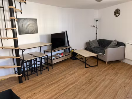 marboue : appartement 1 pièce (24 m²) à louer