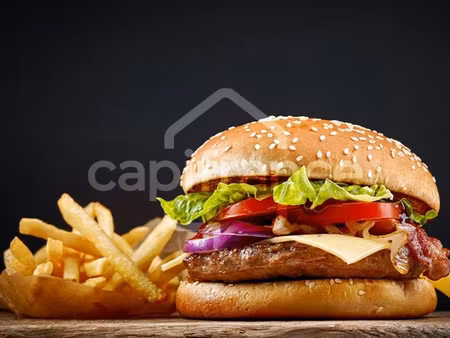 fonds de commerce à vendre le grau du roi 3 pièce(s) 98m2 75 000€