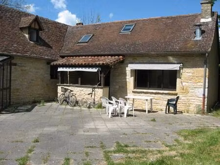 vente maison 6 pièces 200 m² rocamadour (46500)