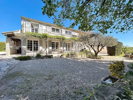 vente maison 11 pièces 325 m² à roquemaure (30150)  854 000 €