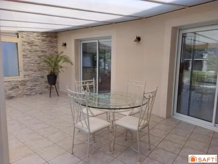 maison de plain pied  très belles prestations