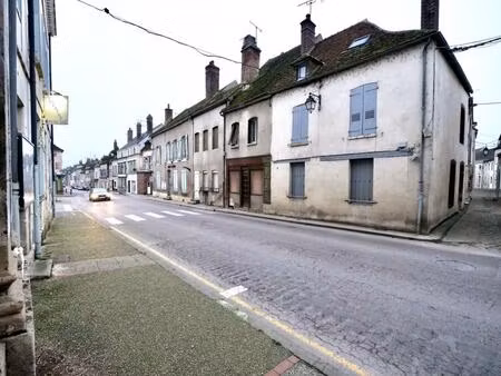 immeuble à brienon-sur-armancon (89210)