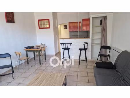 location appartement 1 pièce 30 m² à carnoux-en-provence (13470)  650 €