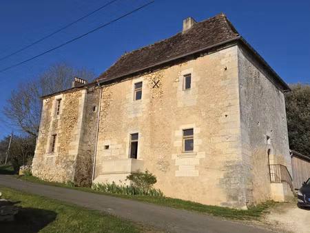 pour les amoureux de pierres et d'histoire!
