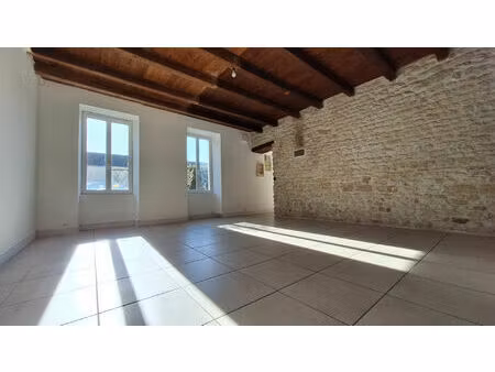 maison ancienne entièrement rénovée